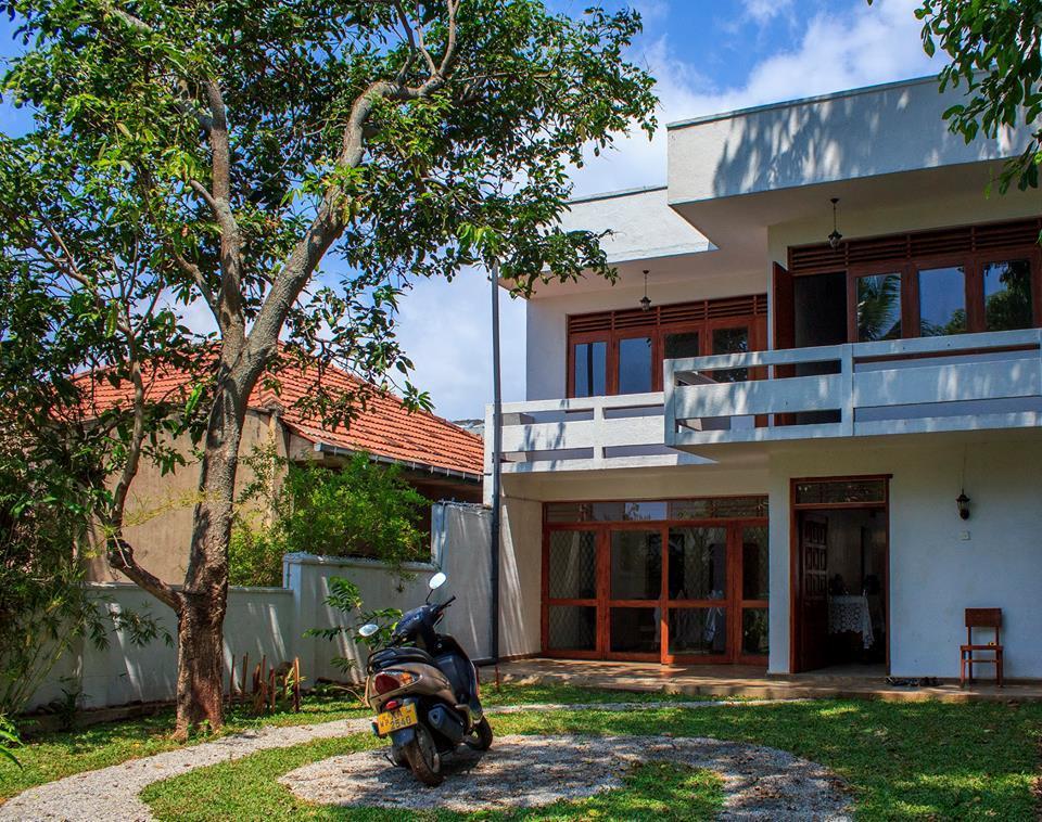 The Vintage Club Hostel Dehiwala-Mount Lavinia Exterior foto